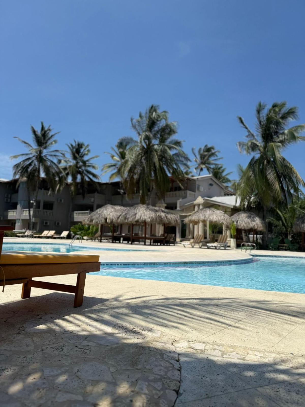 Playa Palmeras Beach Resort Картахена Экстерьер фото